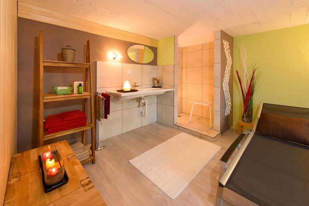 apartment EFEU mit stil&tradition Grächen Zimmer foto